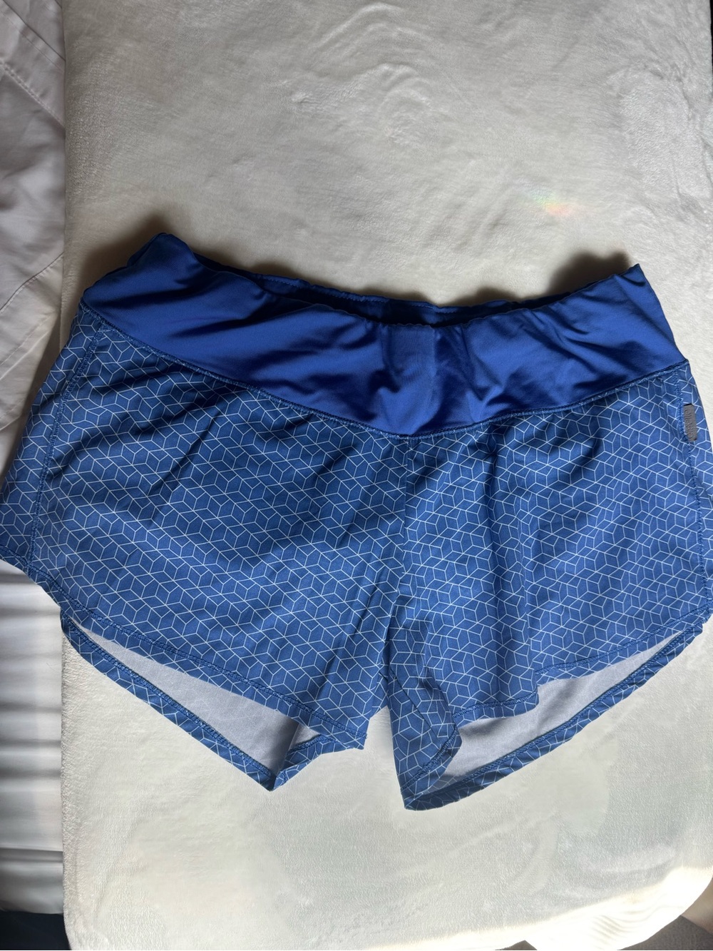 Oiselle Rogas, 4”